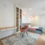 Unique&luxury Penthouse With Tarrace&parking Lejlighed