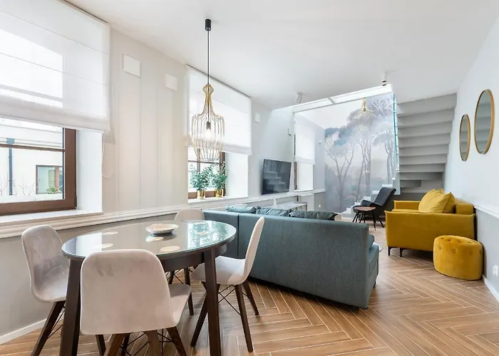 Unique&luxury Penthouse With Tarrace&parking Lodž